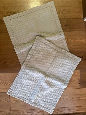 Bella Notte Diamond Pillow Shams